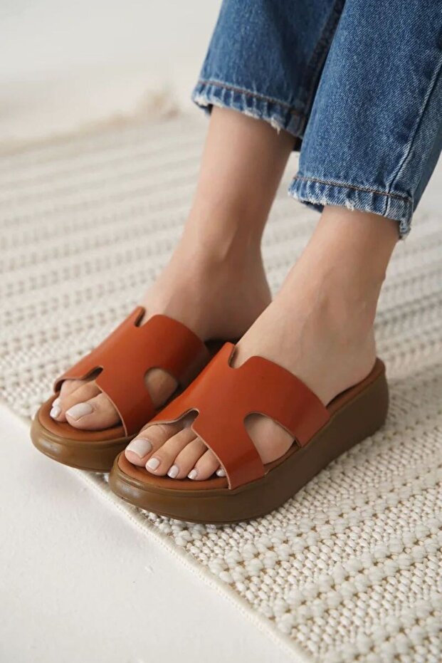 Tile Genuine Leather Slippers Tr31My54F