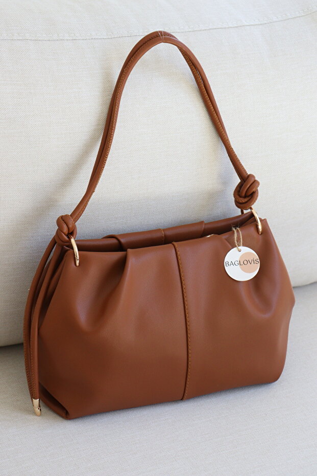Medium Size Women's Faux Leather Zippered Shoulder Bag with Strap Knot Detail En35 Boy20