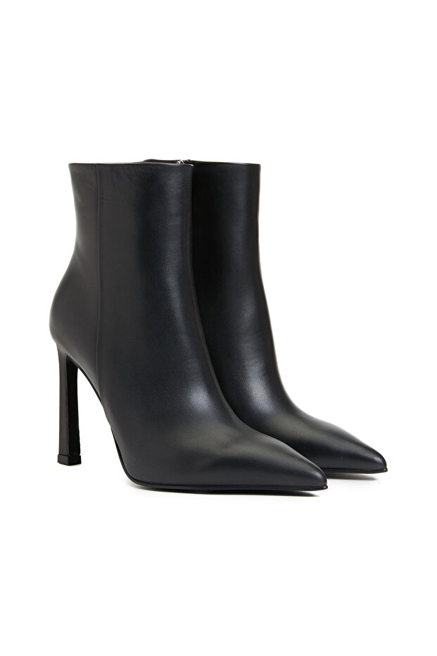 Women's Black Leather Boots