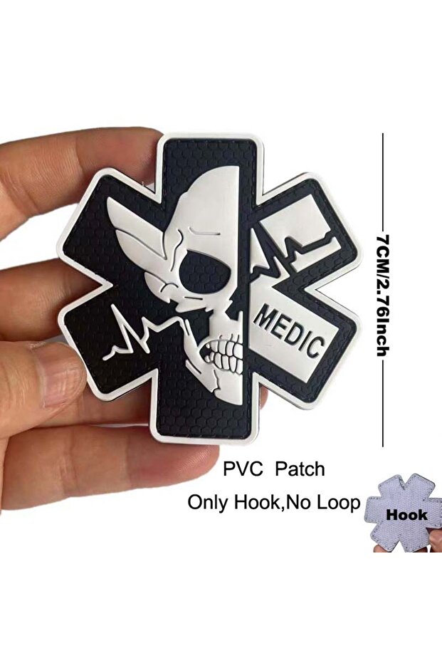 01-Black White 3D PVC Medic Badges PARAMEDIC Skull Applique Patches With Hook,Tactical Stickers Res