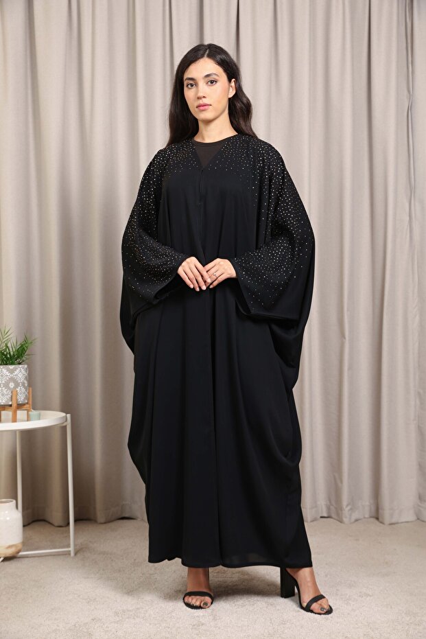 Graceful Nida Bahraini Cut Abaya with Sparkling Crystal Work by
