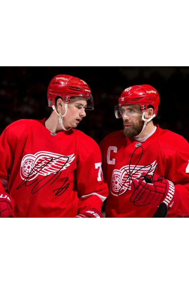 Alayra Framed Henrik Zetterberg Dylan Larkin Signed Photo Autograph Print Wall Art Home Decor