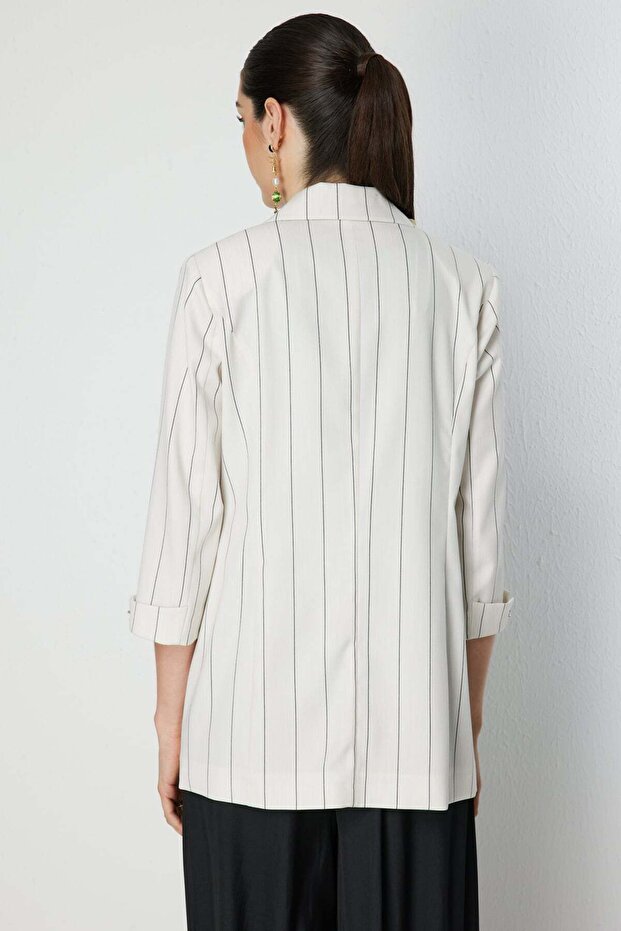 Line Patterned Jacket with Flap Pockets - 6