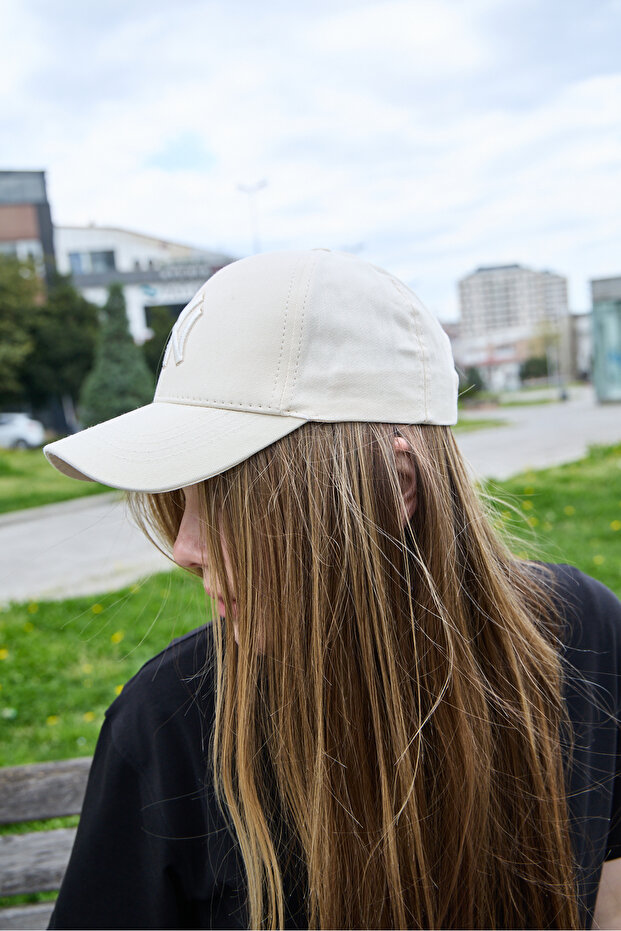 Women Embroidery Hat Adjustable Cap Sports Baseball Cap Casual Unisex Hat