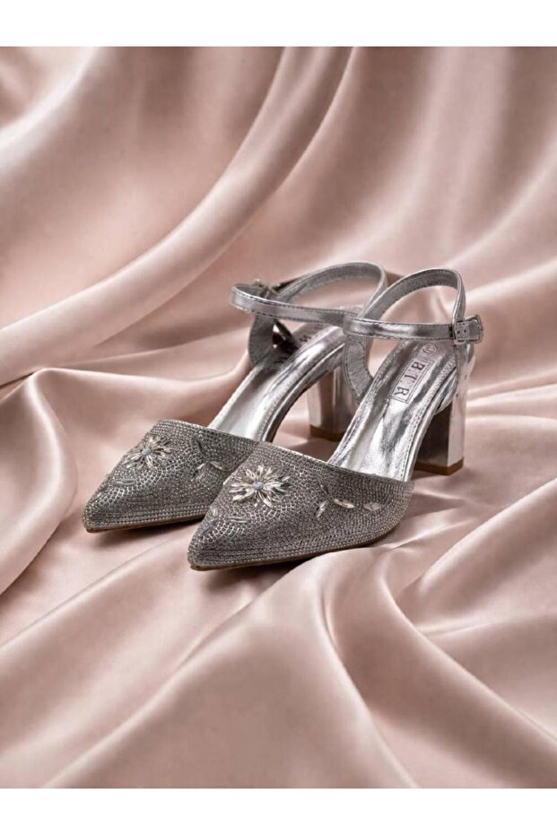 Heel - 2