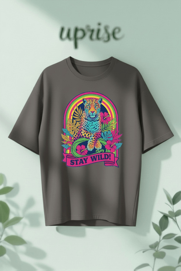 تي شيرت قطني كبير الحجم مطبوع عليه Stay Wild