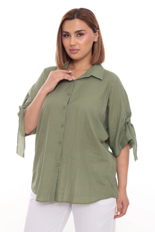 100% Cotton Plus Size Women's Cotton Shirt with Relaxed Fit, Buttoned, and Flared Sleeve Detail