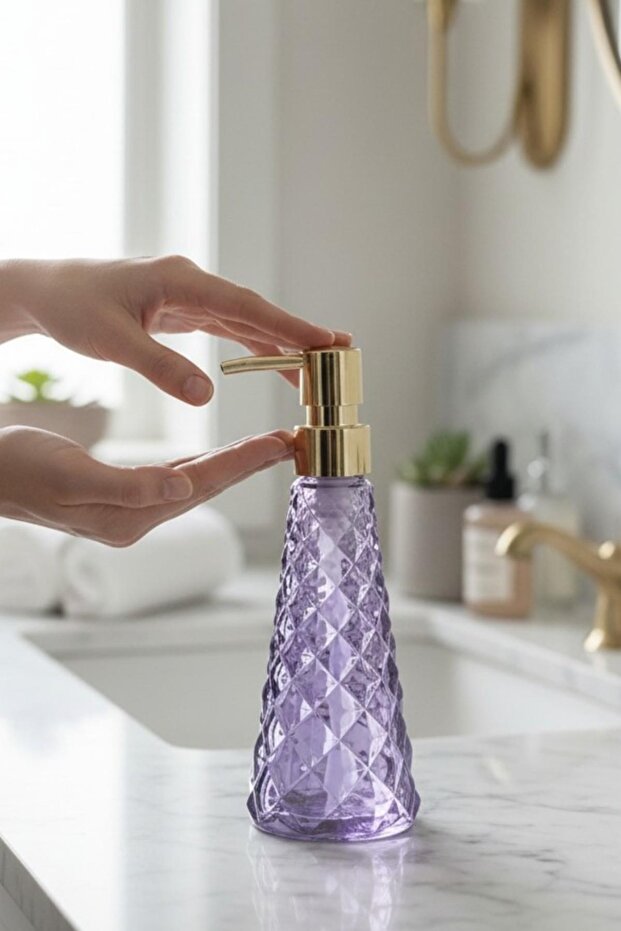 Crystal glass luxury liquid soap dispenser 300ml purple luster