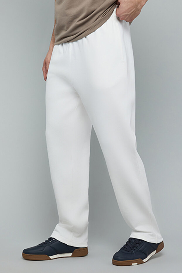 Solid Pants with Button Closure - 4