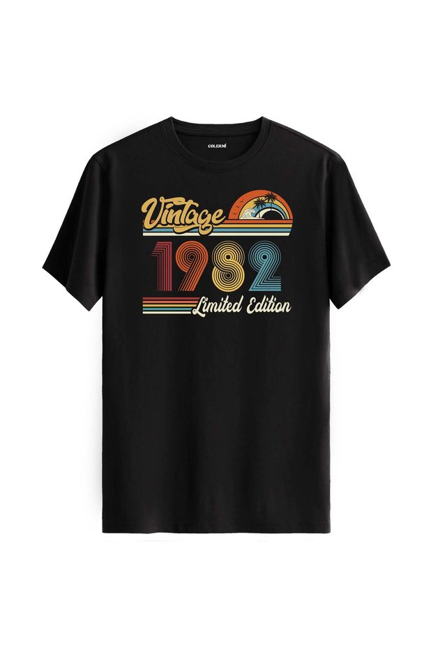1982 Vintage T-Shirt