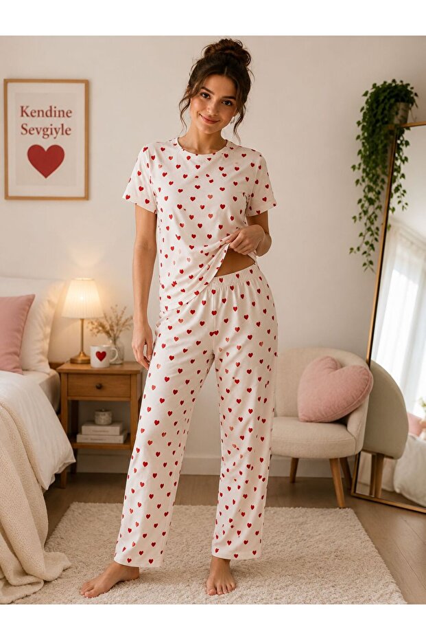 Women's Heart Pattern Pajama Set Short Sleeve Comfortable Home Wear Summer Soft Fabric White Red Heart Pattern