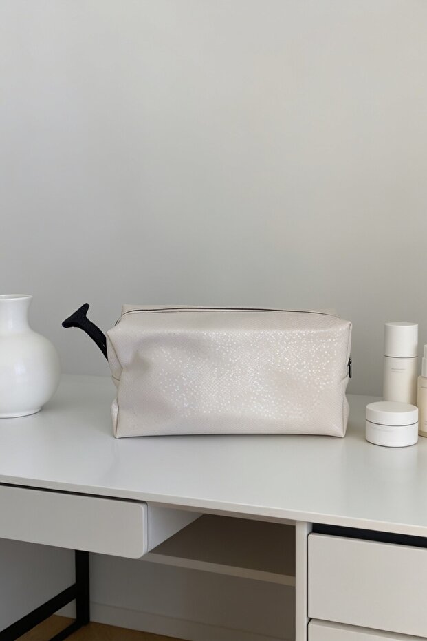 Pearl White Glitter Cosmetic Bag Multi-Purpose Travel Organizer