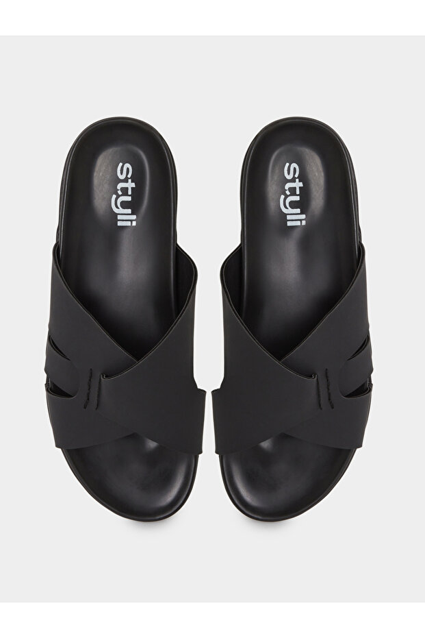 Men Solid Cross-Strap Sandals - 5