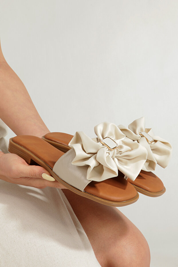 Bln 141 Flat Sole Slippers with Bow Detail