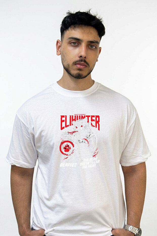 تي شيرت أبيض كبير الحجم مطبوع بتصميم الدب من Elihunter