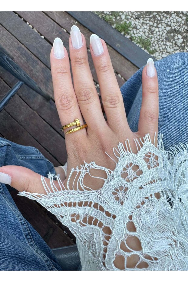 Nail Model Gold Ring