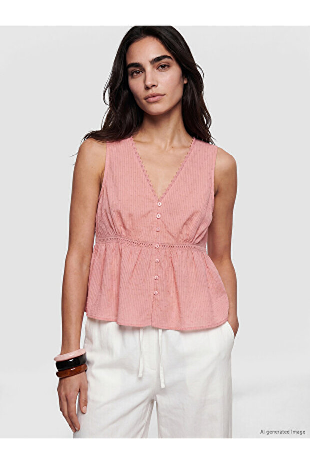 Esvab • Modern & Distinctive V Placket Lace Detailed Peplum Blouse