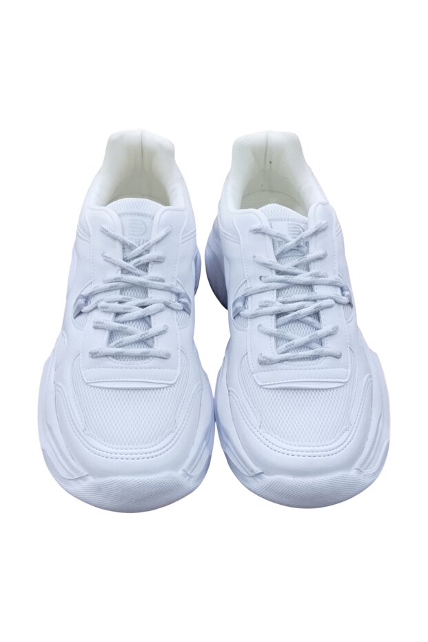Comfortable Fit Breathable Casual White Sports Shoes