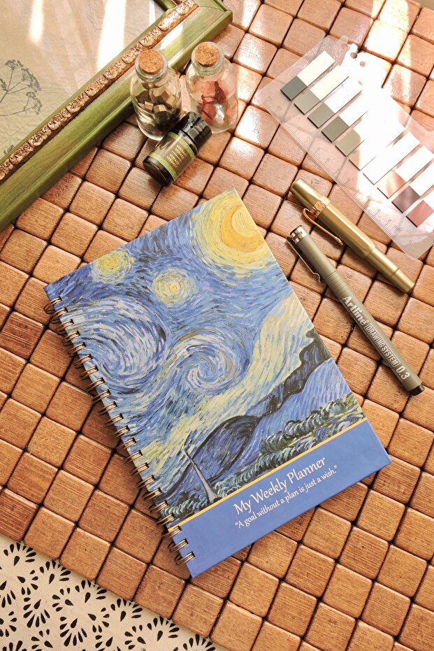 Van Gogh Spiral Agenda Starry Night Activity Timeless Agenda / Planner / Hard Cover