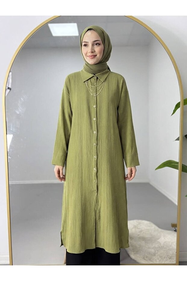 قميص نسائي بياقة من الفيسكون