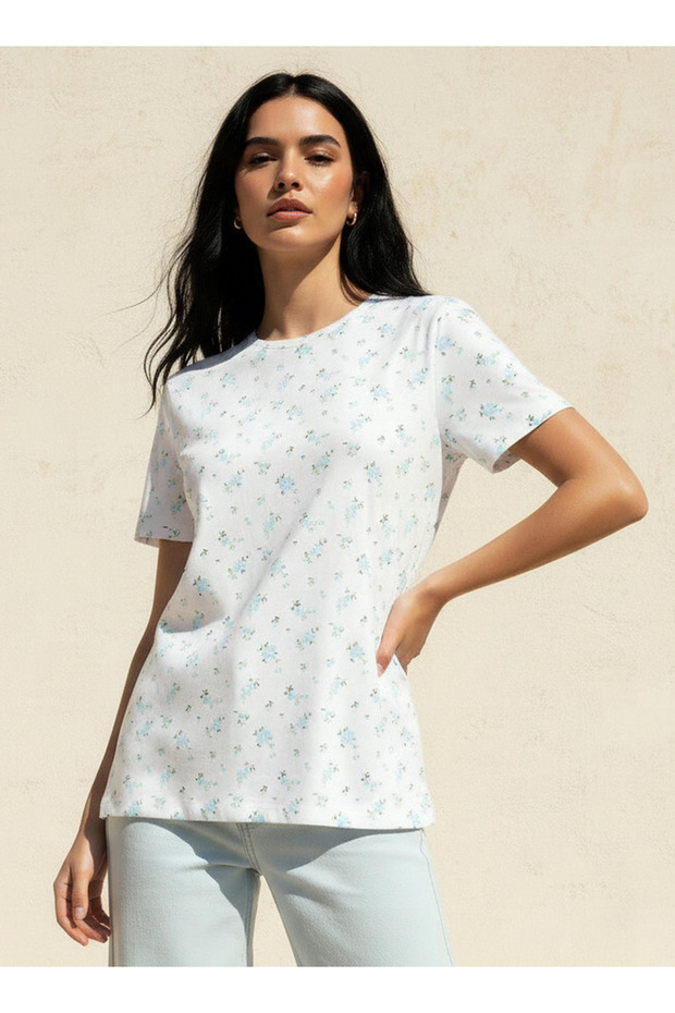 Slim Fit T-shirt with Floral Print