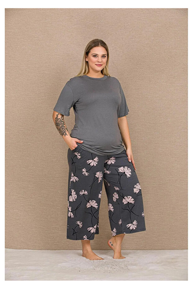 Smoked Floral Capri Plus Size Pajamas