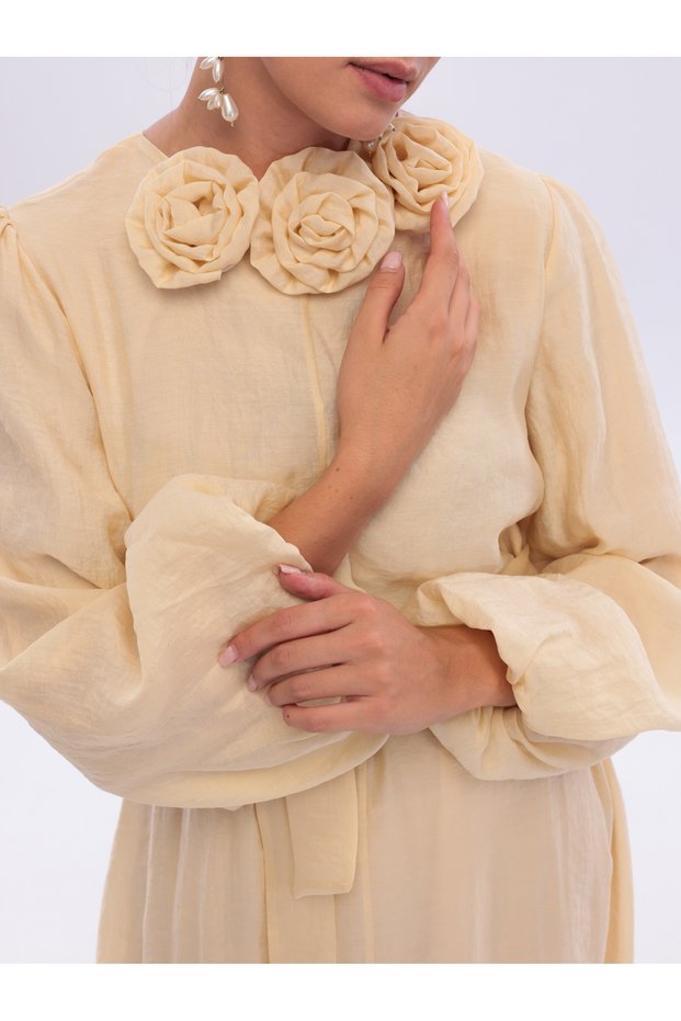Balloon Sleeve Brooch Rose Detailed Dress