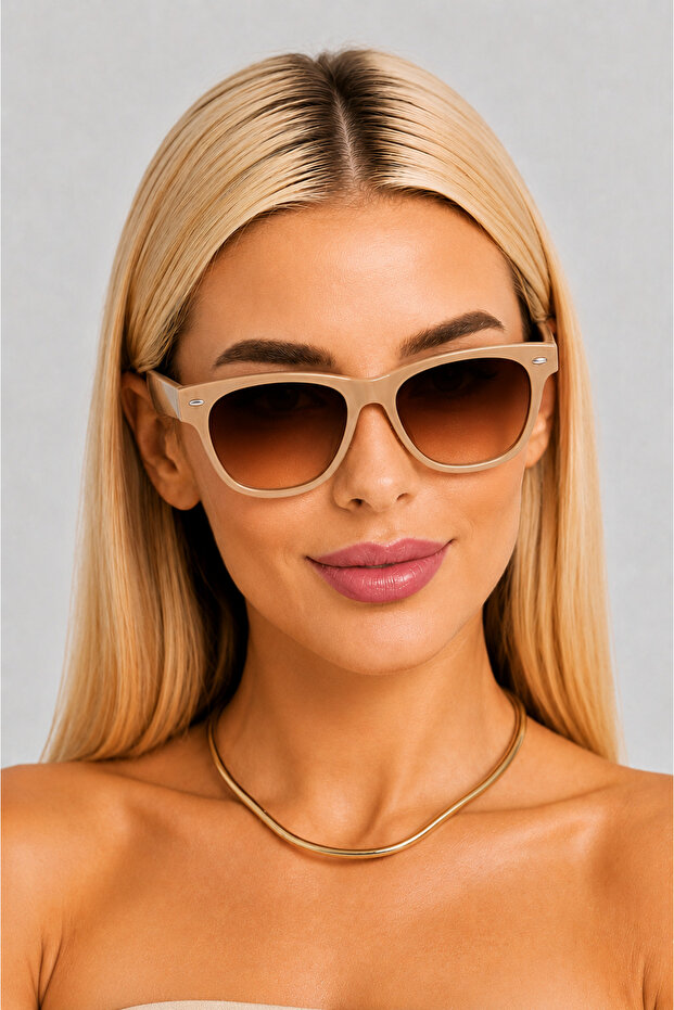 نظارات شمسية للجنسين من Wayfarer بتصميم أنيق ومتوافق بصرياً