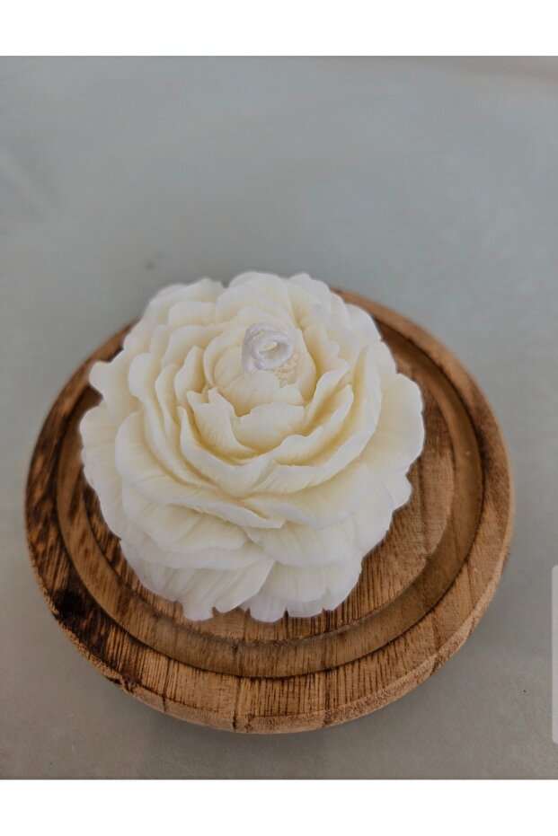 Peony candle