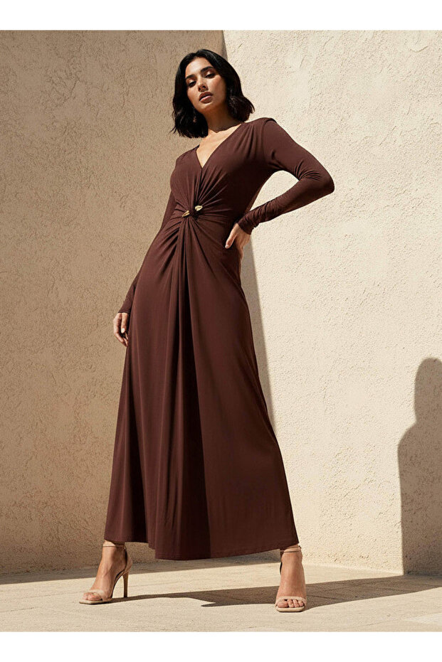 TWISTED KNOT DETAIL V NECK KNIT DRESS