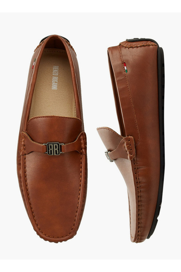 Men Metallic Accent Slip-On Loafers