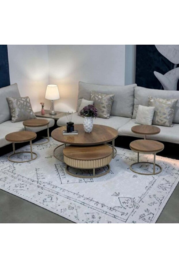 Elegant Round Coffee for Floor Seating - Modern Low Design