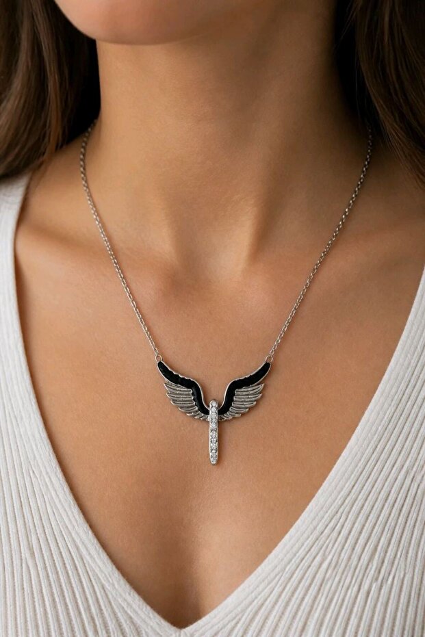 Figured Anti-Tarnish Steel Adjustable Chain Luxury Necklace