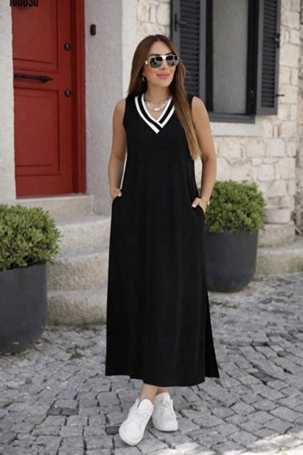 Women's Sleeveless V-Neck Collar Long Viscose Two-Thread Dress with Pockets