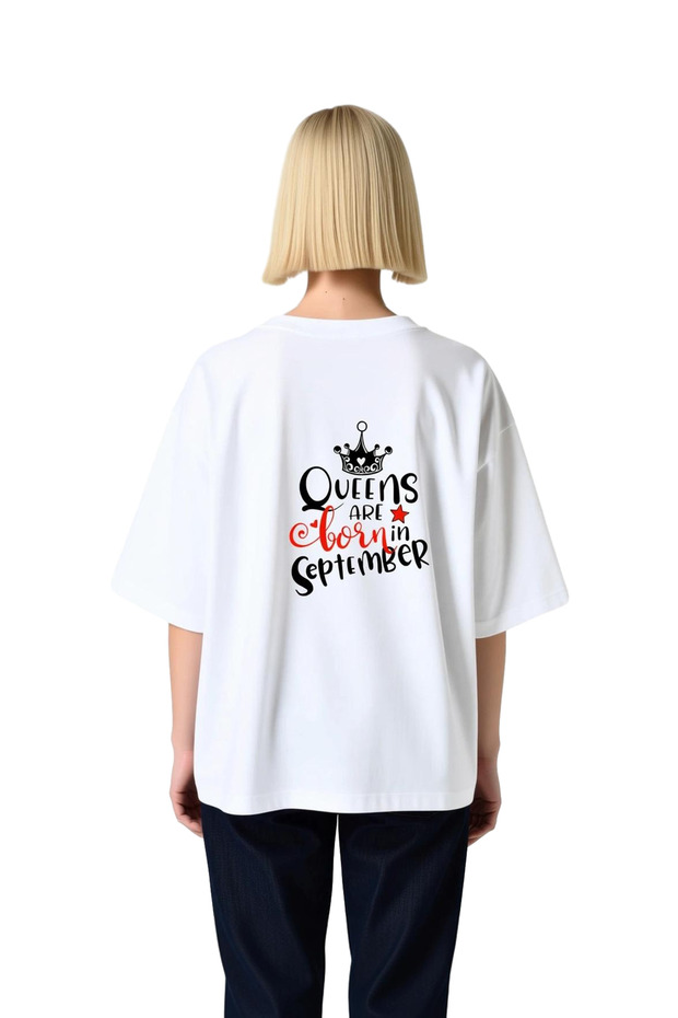 Women's Oversize Birth Month Celebration September Queens Printed Relaxed Fit T-Shirt Casual Modern Stylish