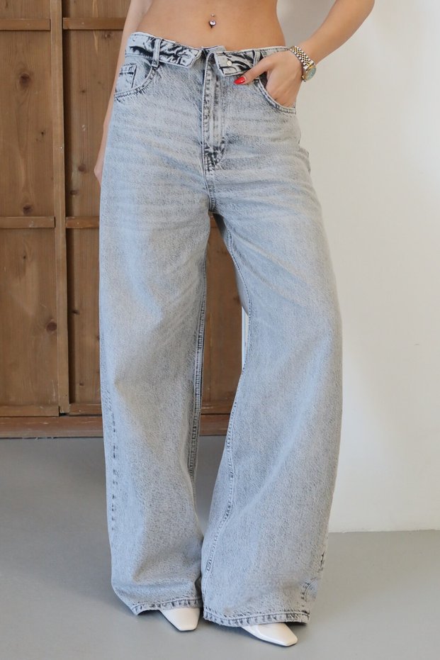 Women's Gray Wide Leg Jean Trousers with Low Waist and Reverse Belt Detail