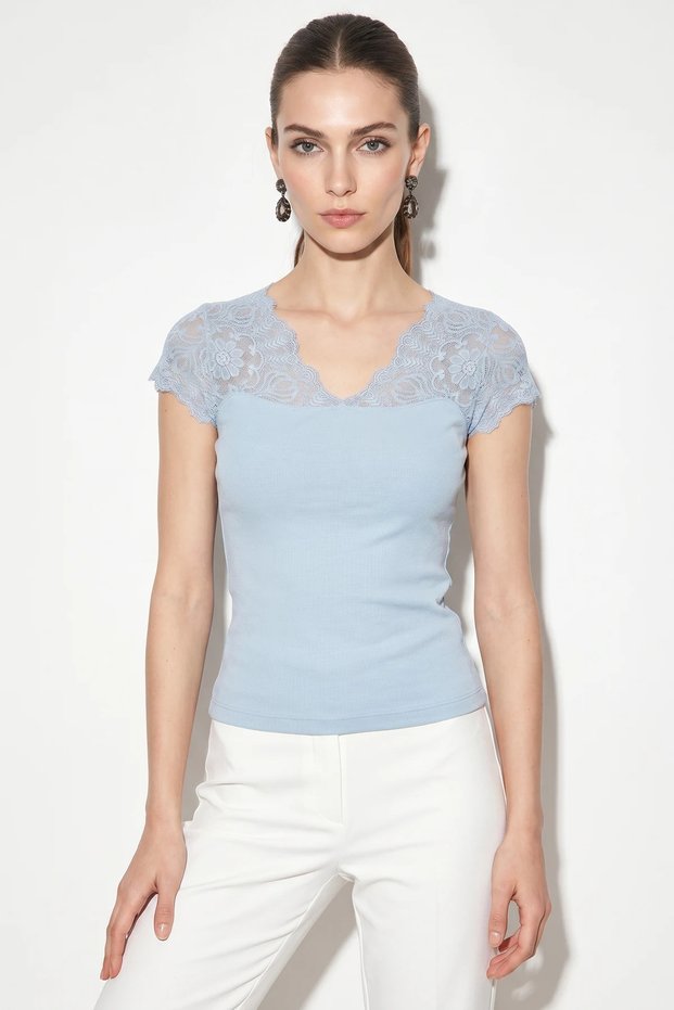 Women's Lace V-Neck Bodycon Baby Blue Blouse