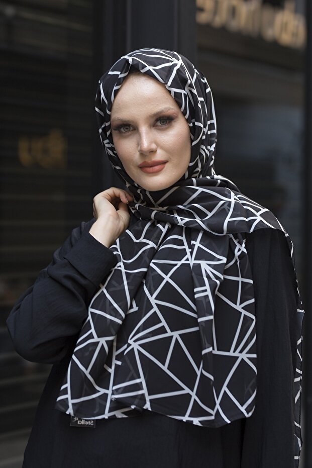 شال بنمط مثلث أسود وأبيض - 1