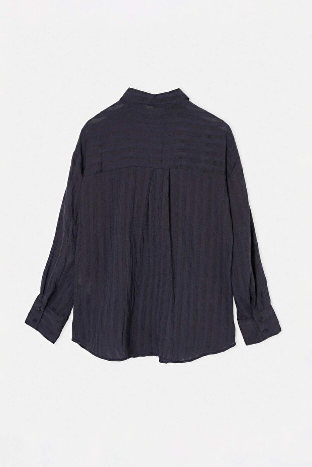 Lacivert Çift Cepli Oversize Dikine Çizgili Gömlek TDRSS26GO00112 - 3