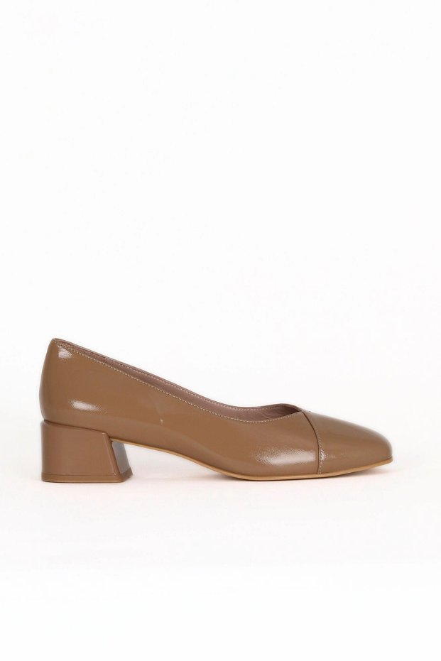 Camel Wrinkled Patent Leather Women's Heeled Shoes 33Wa7716