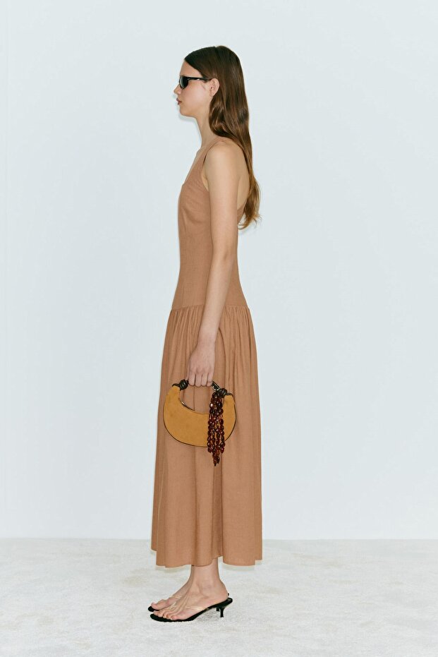 Tan Rope Knot Detailed Suede Bag