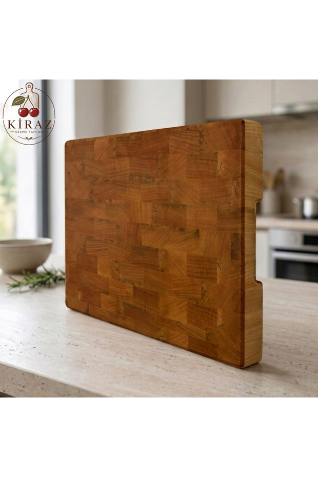 Handmade Cherry End Grain Cutting Board – 40X30X4 cm Solid Wood Presentation and Chopping Board