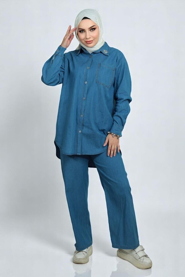 Jeans Set with Jewelled Collar Light Blue 19183