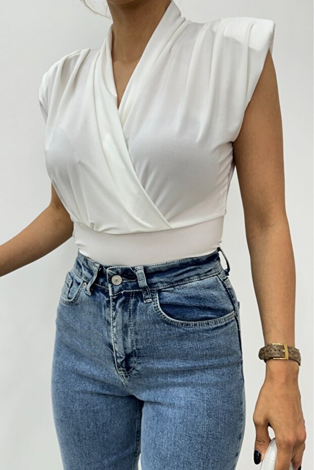 Double Breasted Model Sandy Blouse with Zero Sleeves - White