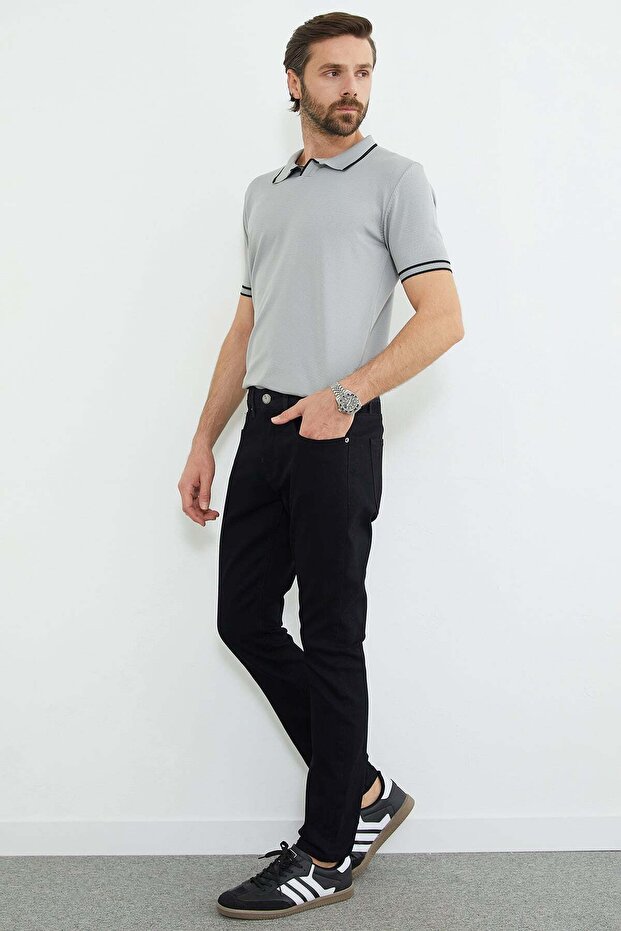 Buttoned Zippered Regular Fit Jeans