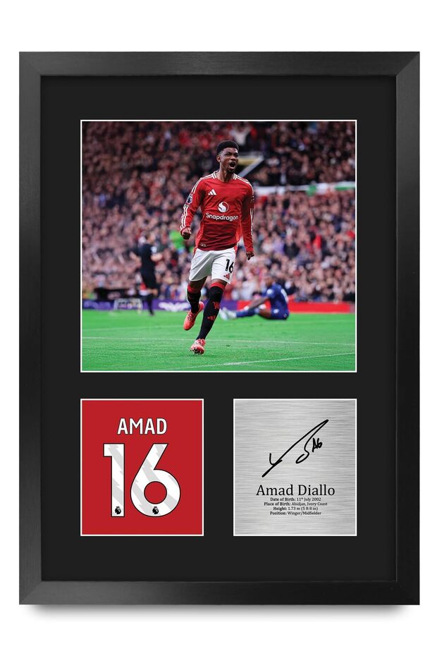 Alayra Framed Amad Diallo Gifts Printed Signed Autograph Picture for Football Fans and Supporters - A3 Portrait Framed