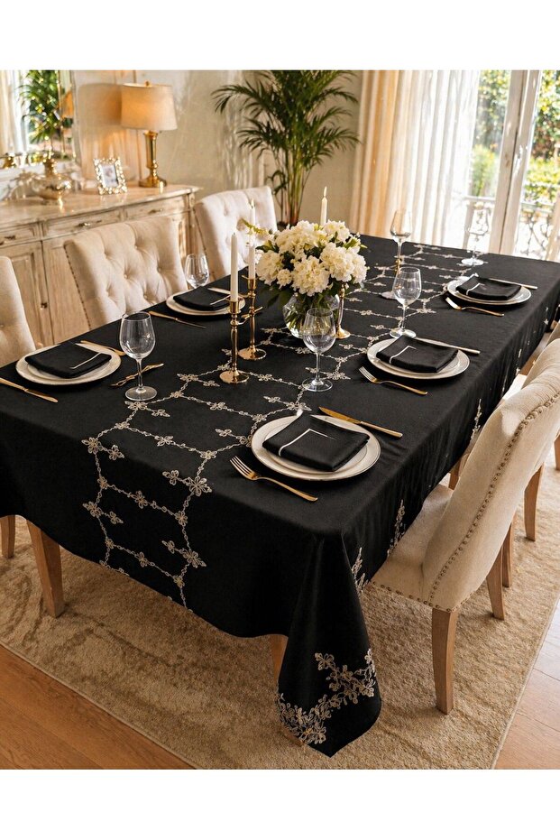 Embroidered Gold Detailed Black Tablecloth Set with 12 Napkins Stain-Resistant Stylish Table Set