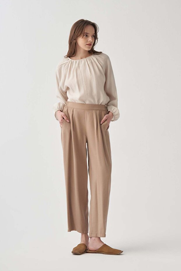 Beige-Pleated Balloon Pants