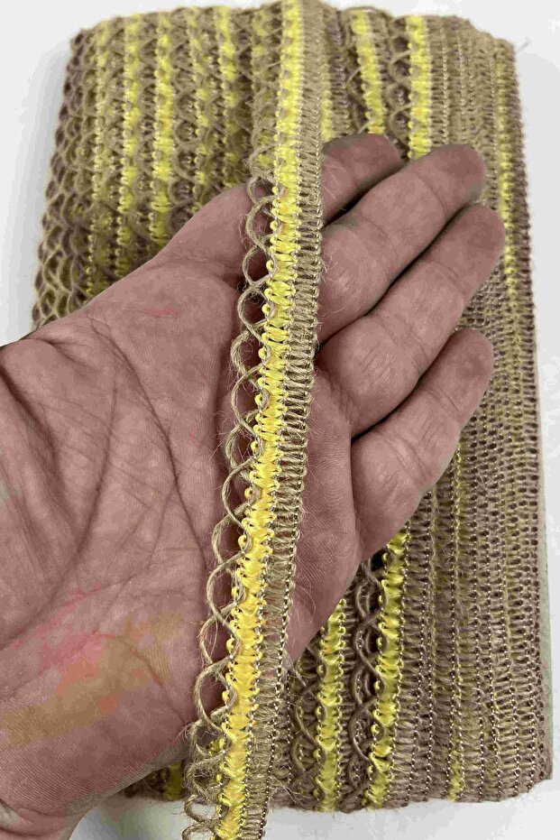 شريط زخرفي من القش الأصفر فليا رفيع الشكل بطول 10 أمتار لتزيين التغليف