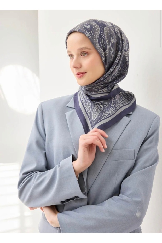وشاح أرفي نوا